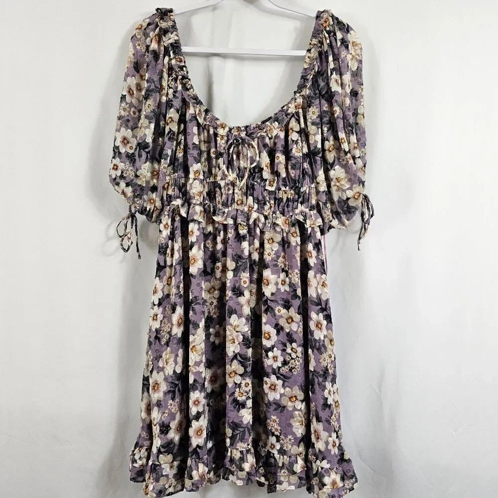 En Saison Floral Smocked Mini Dress in Purple - Size L